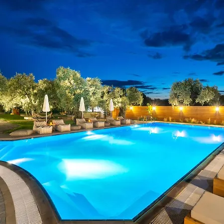 Hotel Nefeli Fresh By Del Mare 2*