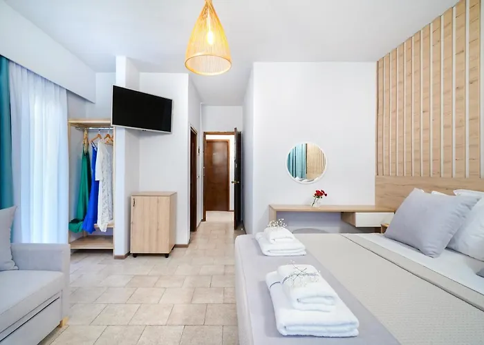 Nefeli Fresh By Del Mare 酒店 2*